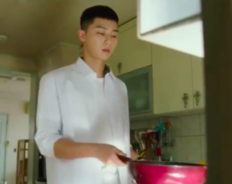 梨泰院class朴叙俊的穿搭,梨泰院class朴叙俊同款栗子头