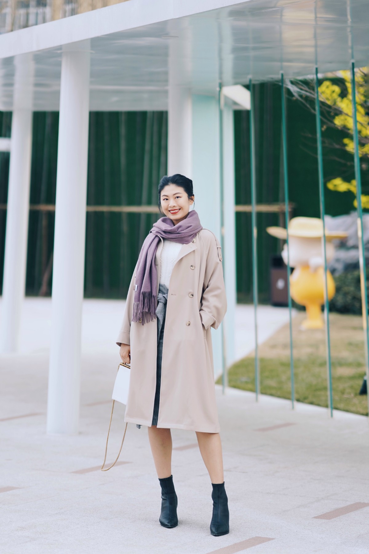 立春之后的时髦实用之选：小西装、风衣和连衣裙