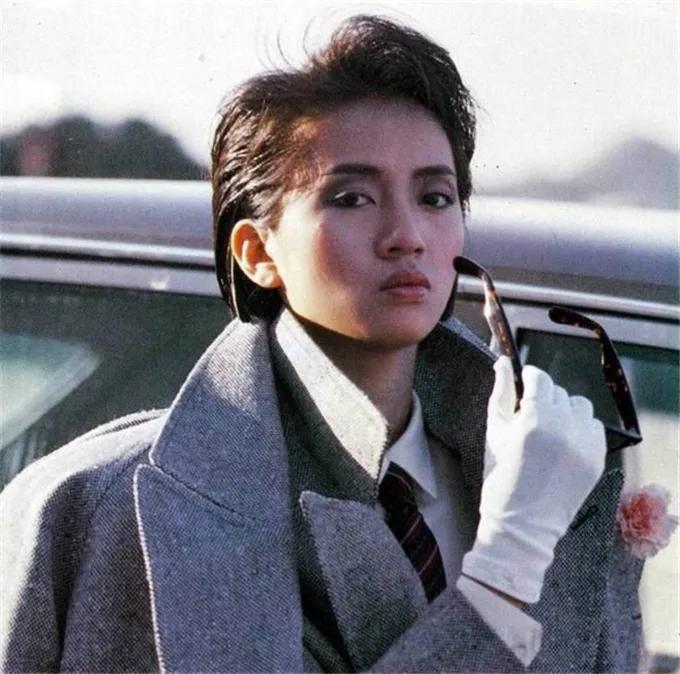 2003年怀念张国荣梅艳芳演唱会,张国荣和梅艳芳互相嫌弃的友情