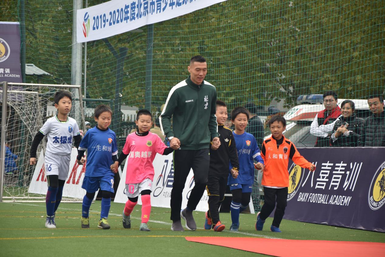 中国足球于大宝2019年比赛,中国男足队队长于大宝