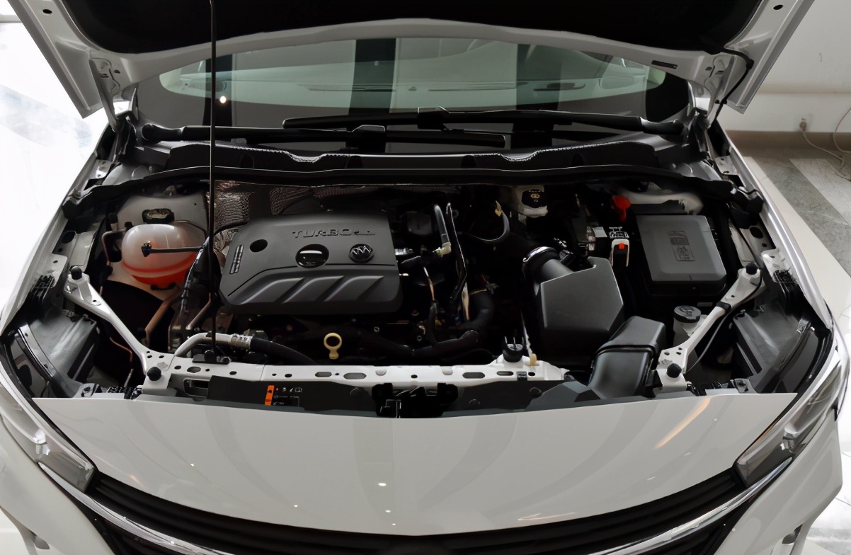 威朗和英朗到底选哪个好,威朗和英朗变速箱哪个好