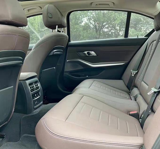 17-19款宝马3系价格,宝马3系黑色商务