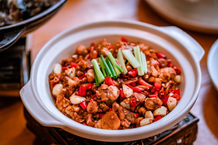 彭厨湘菜99购3-4人超值套餐,厨嫂当家湘菜6-8人餐