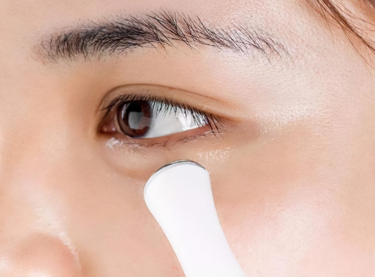 眼霜抗皱去细纹30-40岁用什么眼霜,十大公认的便宜又好用的眼霜推荐