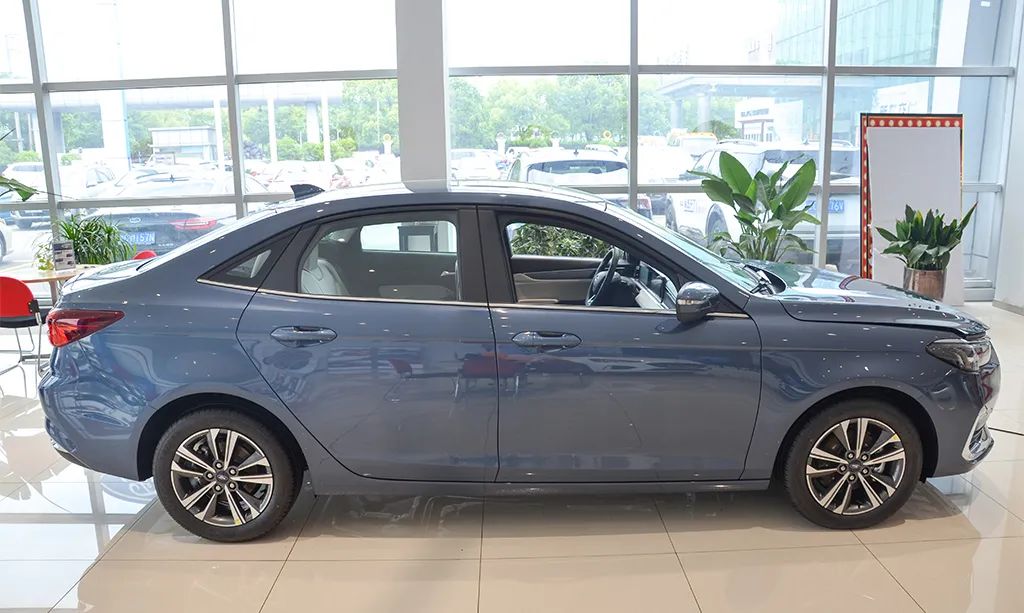 月均开支5000,福特福睿斯11万公里多少钱