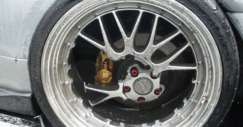 轮毂刮花了有必要修复,轮毂侧面刮花了有必要修复吗