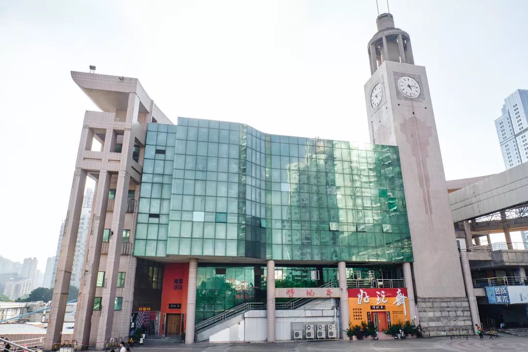 哪里叫南油,南油地铁站