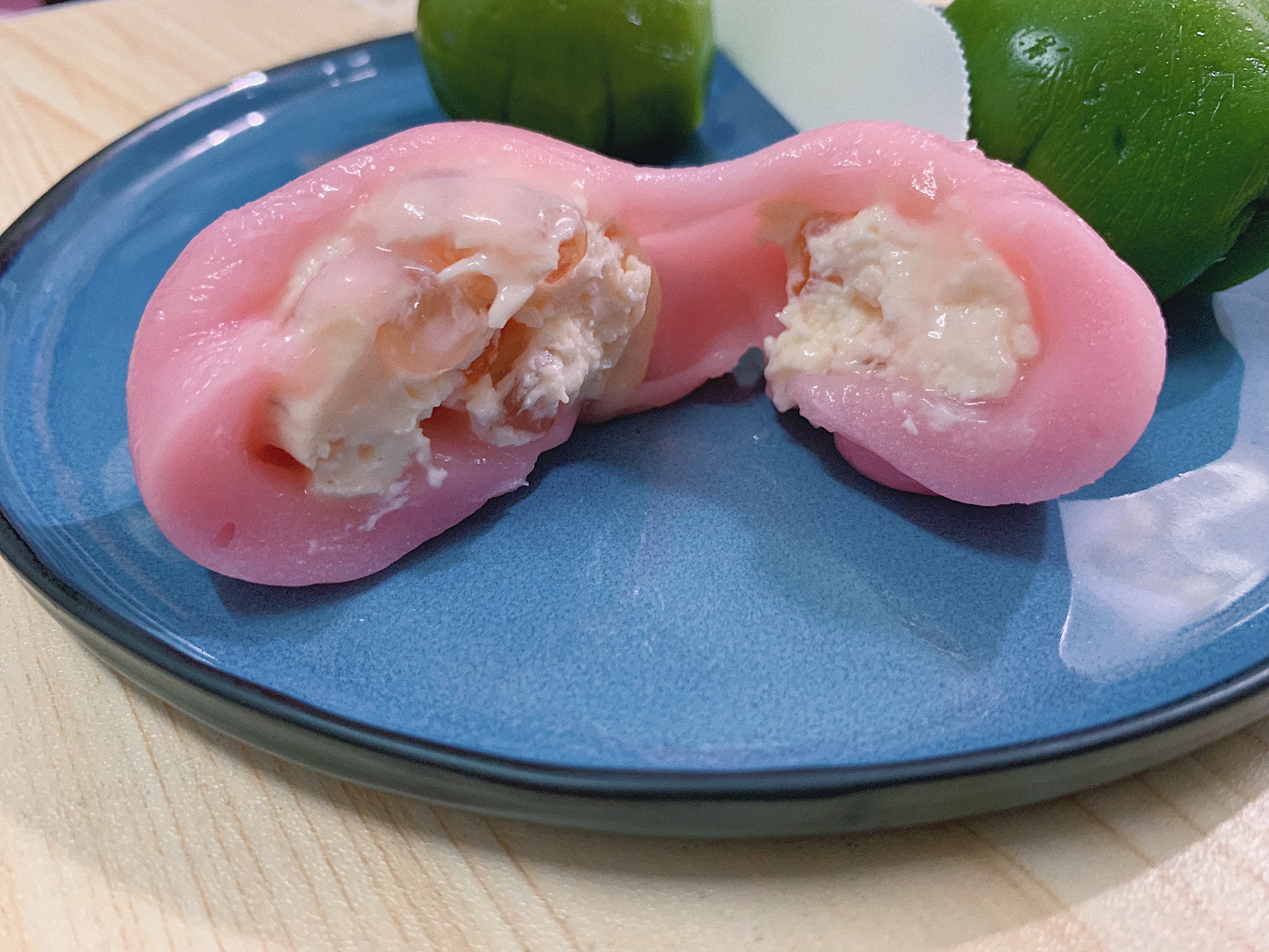 好几年没吃到青团,终于吃到苏州的青团