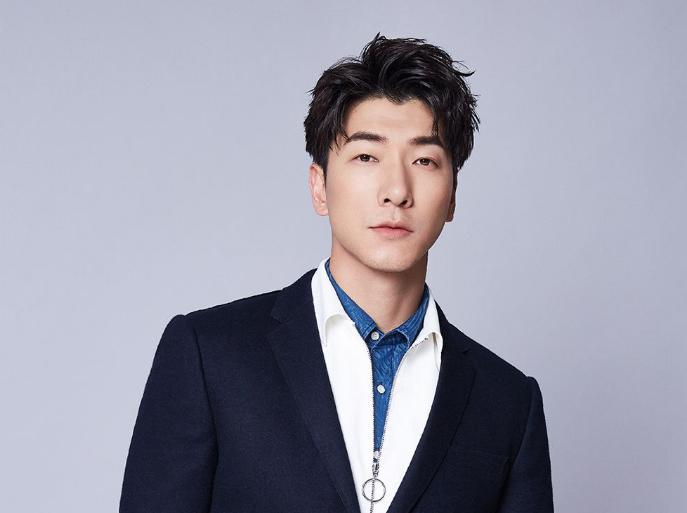 张亮晒腿受伤的视频,张亮受伤