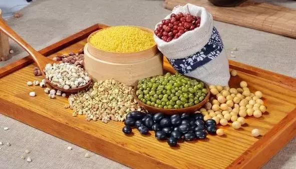 月子里奶水少怎样催乳,奶水少吃什么药下奶最快