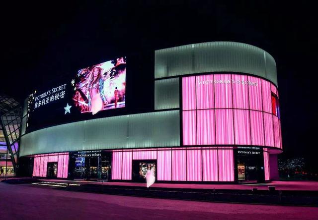 从神仙打架到菜鸡互啄,维密逛店