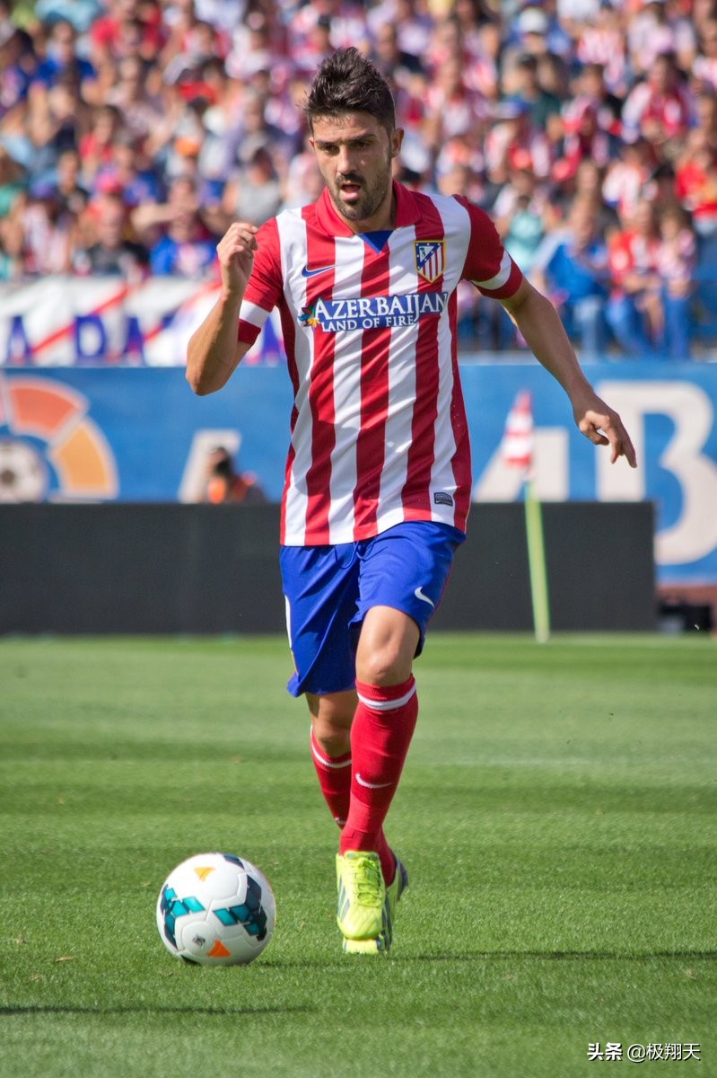 当伊涅斯塔离开巴萨,当巴萨球迷遇到巴黎球迷