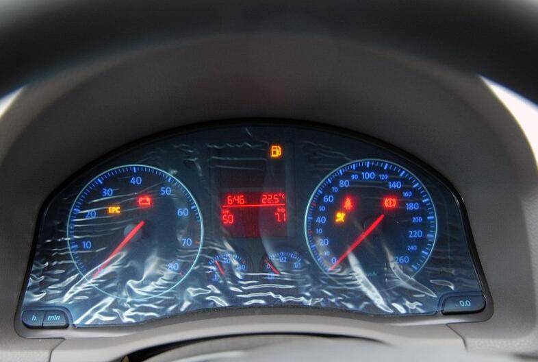 曾经的豪华品牌轿车,曾经的a级车vs现在的a级车