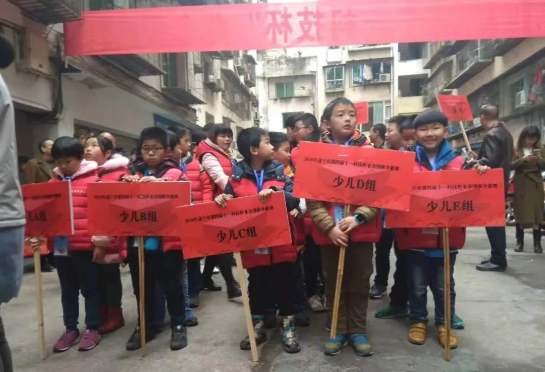 黑白问道棋坛新骄——四川围棋冲段精英刘海洋成长纪实