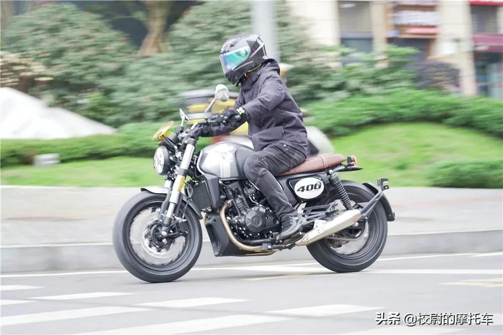 赛科龙re3英伦复古车,赛科龙复古re32020款