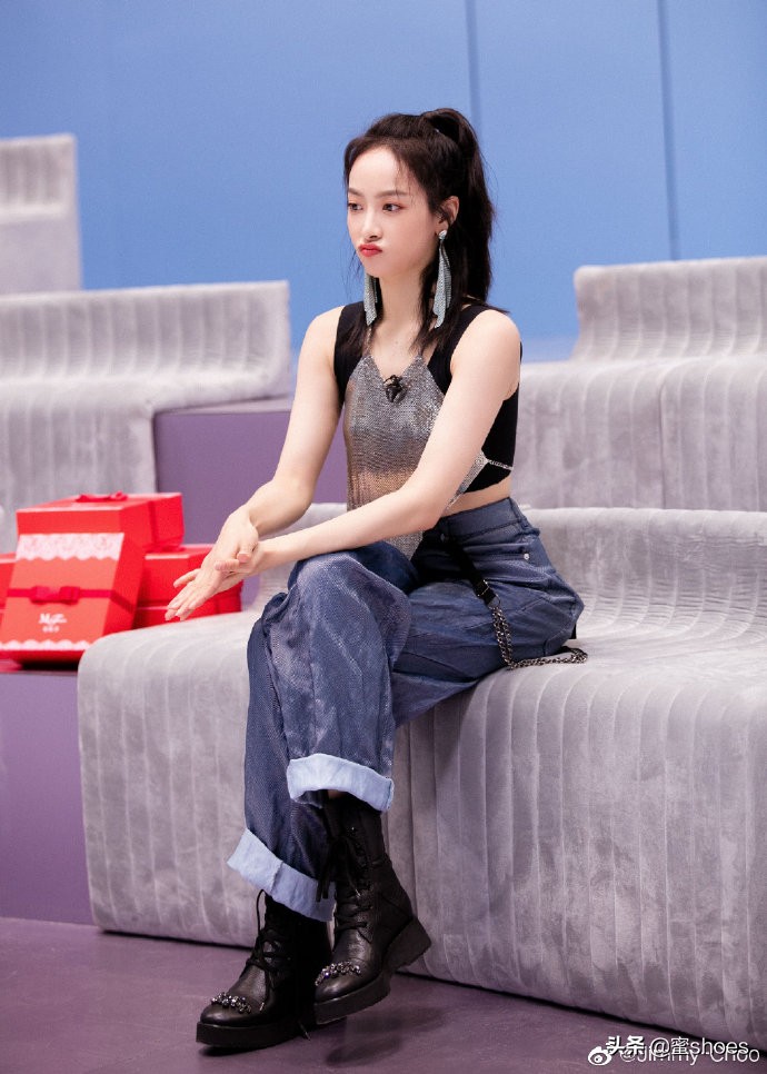 jc和cl哪个鞋子好穿,2018秋冬这3款短靴让你显瘦又时髦