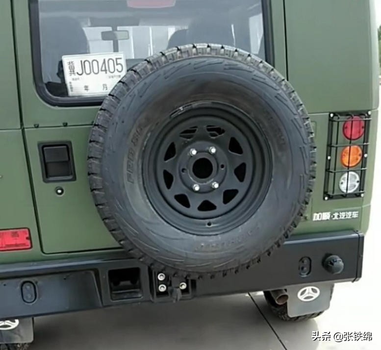 新款北汽制造勇士实车曝光,北汽新款勇士车型