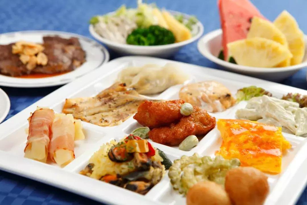 你也许看过许多海景，唯独漏掉了这条王道性价比的豪华海洋之路