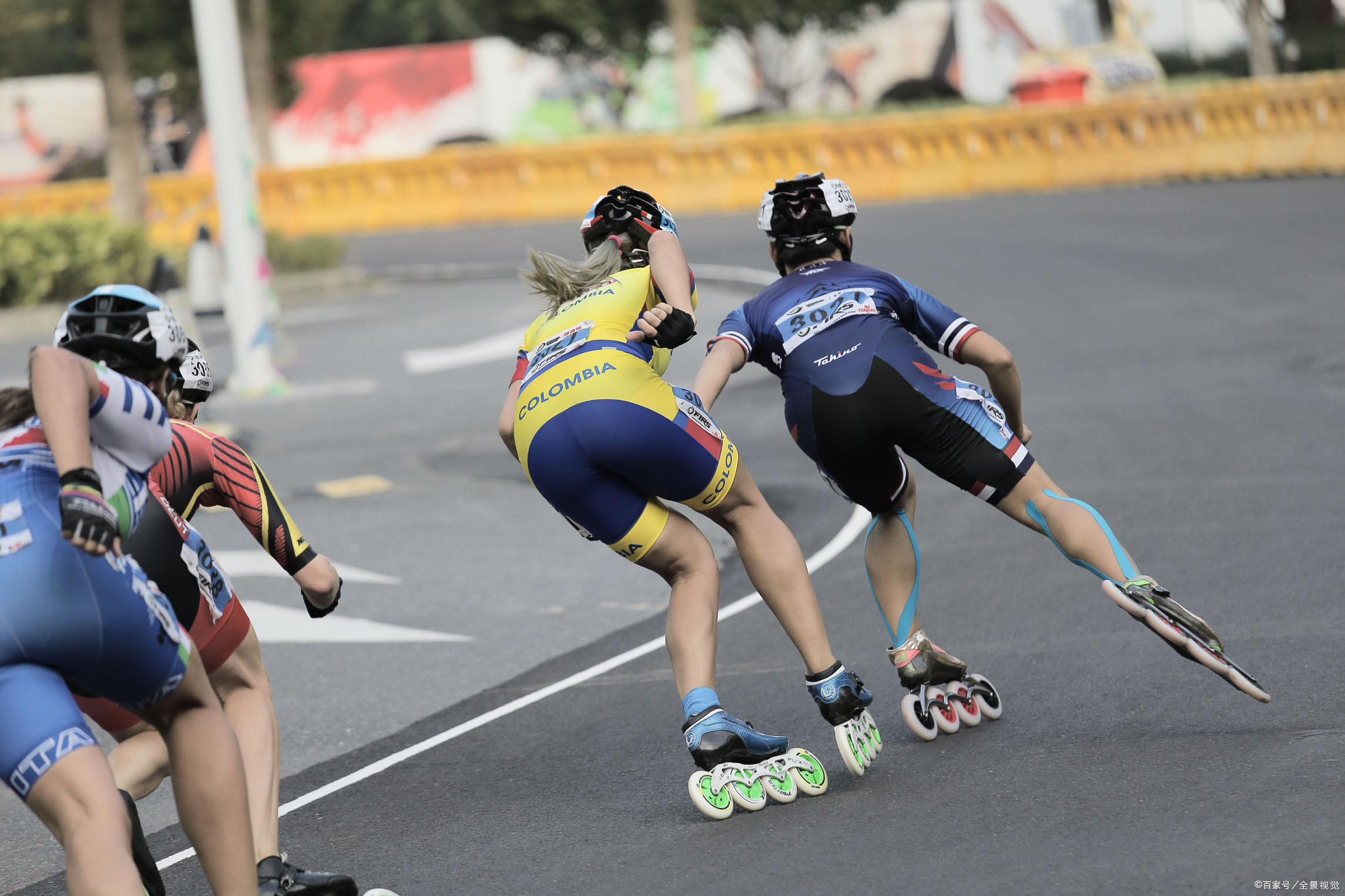 轮滑场地需要什么物料,轮滑要选一样的轮吗