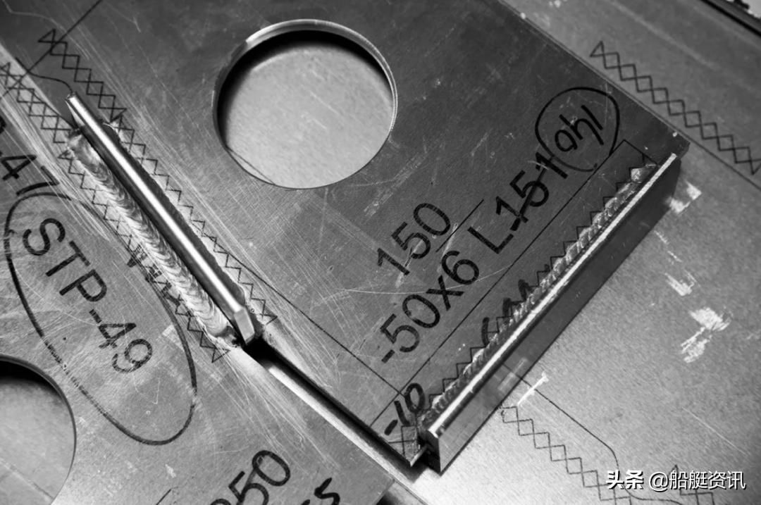 焊工:游艇建造的无名英雄