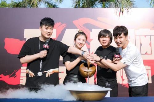 快乐家族成员副业,快乐家族谢娜吴昕