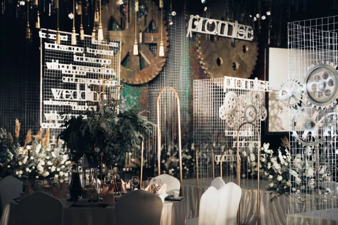 男方家里不同意和女方不同意区别,男方父母不同意的婚姻该怎么解决