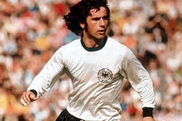 足坛历史射手巴蒂斯图塔,世界足坛9大球王