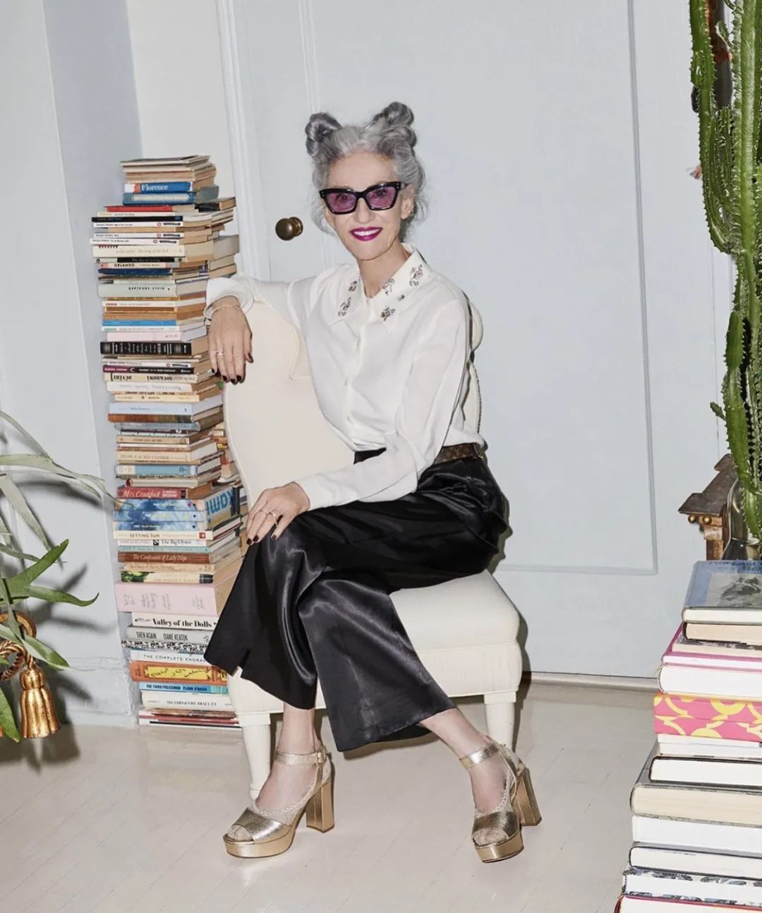 麦当娜50岁时穿衣打扮,61岁麦当娜自曝秀出美貌不减年华