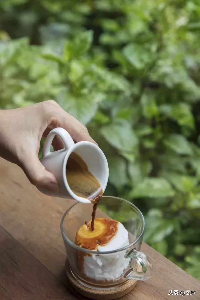 曼谷咖啡,曼谷themustangblu咖啡馆