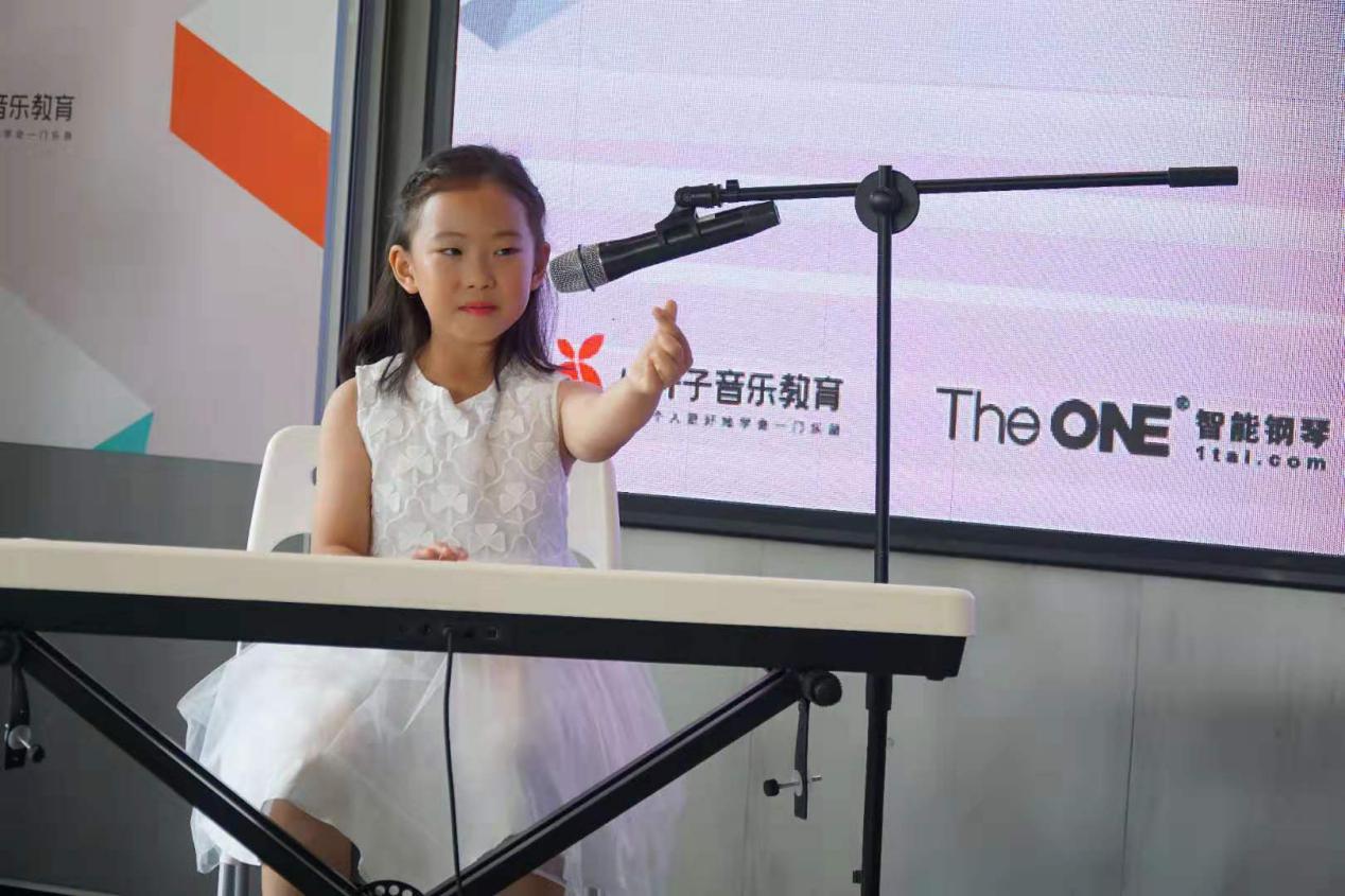 TheONE上手体验：一款能够一起学习的电子琴，时尚轻薄