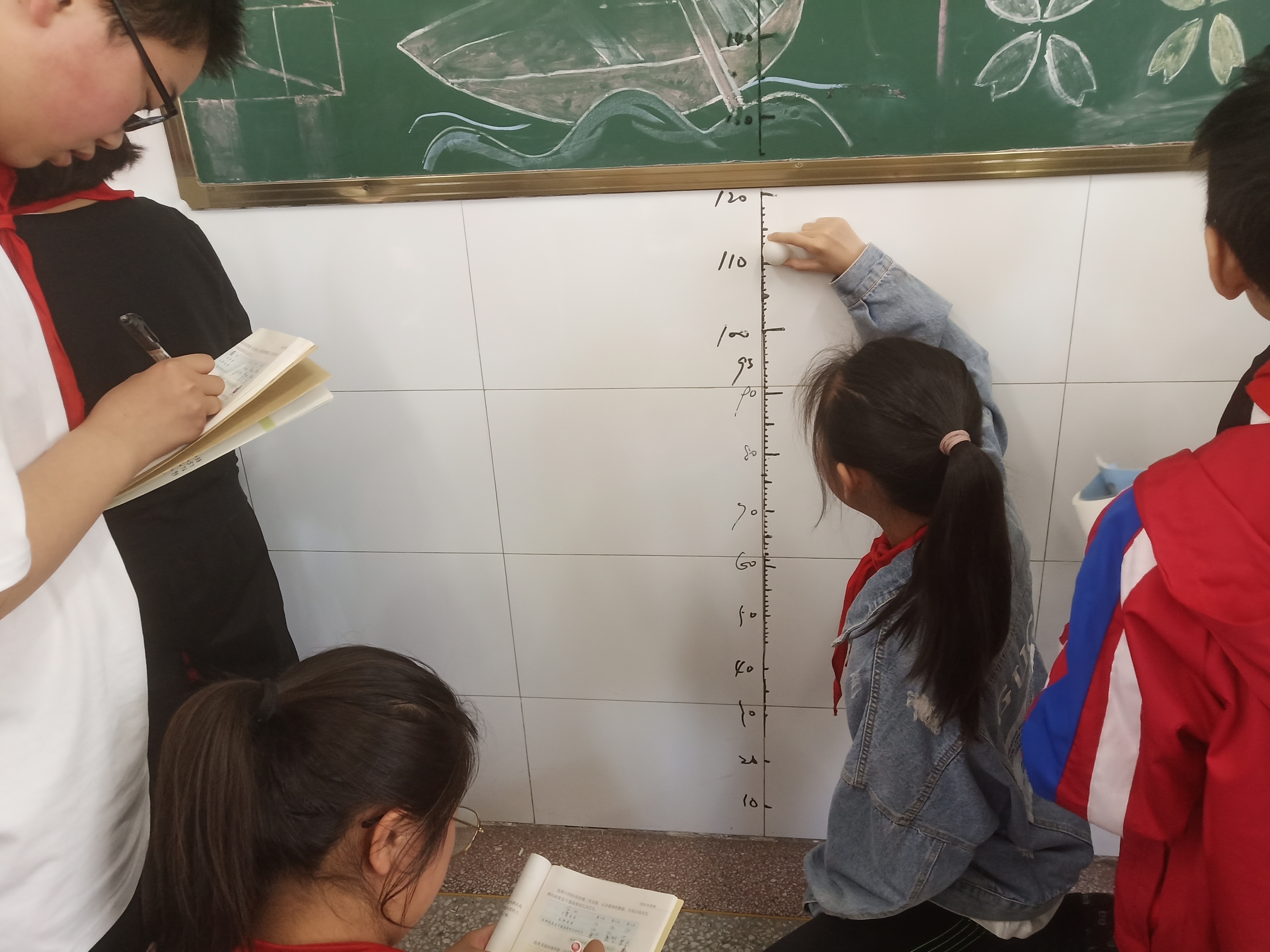 球的反弹高度为什么不一样,破坏球还能反弹吗