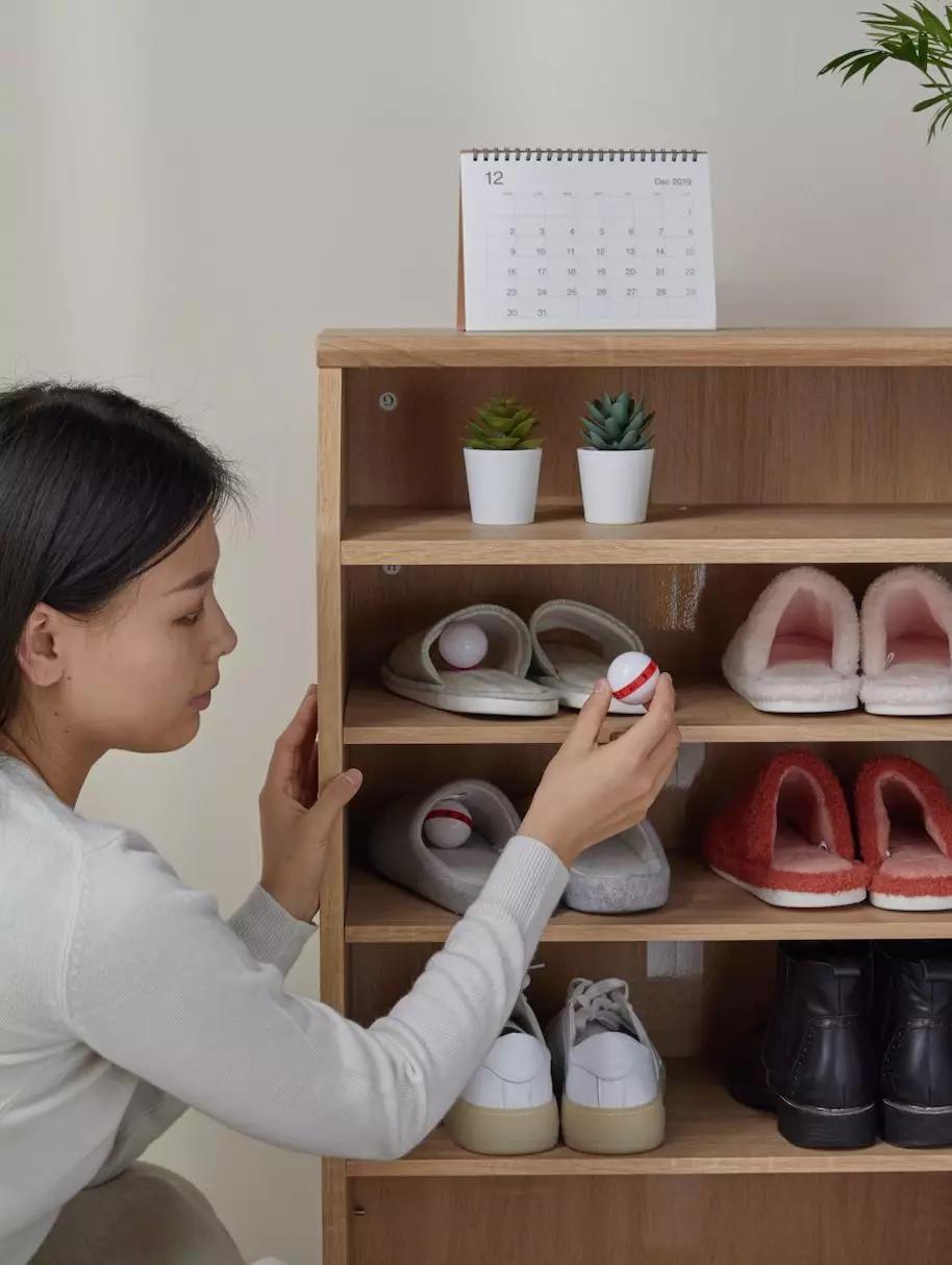 鞋子臭但又不想洗应该怎么做,鞋子臭了但不想洗还要穿怎么办