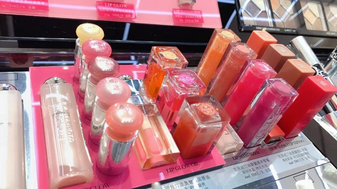 哈尔滨dior专柜远大,dior迪奥官方线上精品店