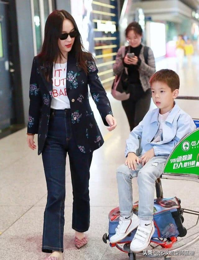 霍思燕吊带裙穿搭图片,霍思燕穿搭日常图片