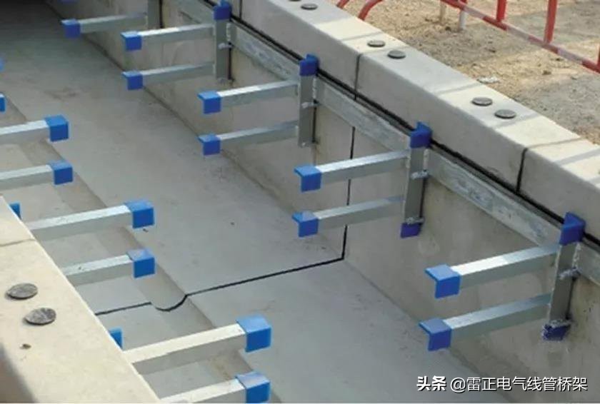 桥架母线基础知识,110kv户外母线桥架安装教程视频