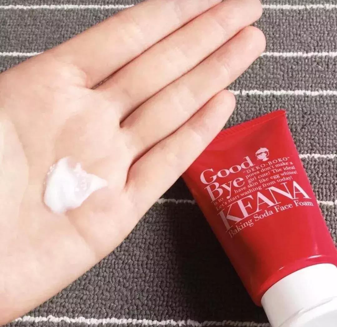 不要买的几款洗面奶,这三种洗面奶千万不能用