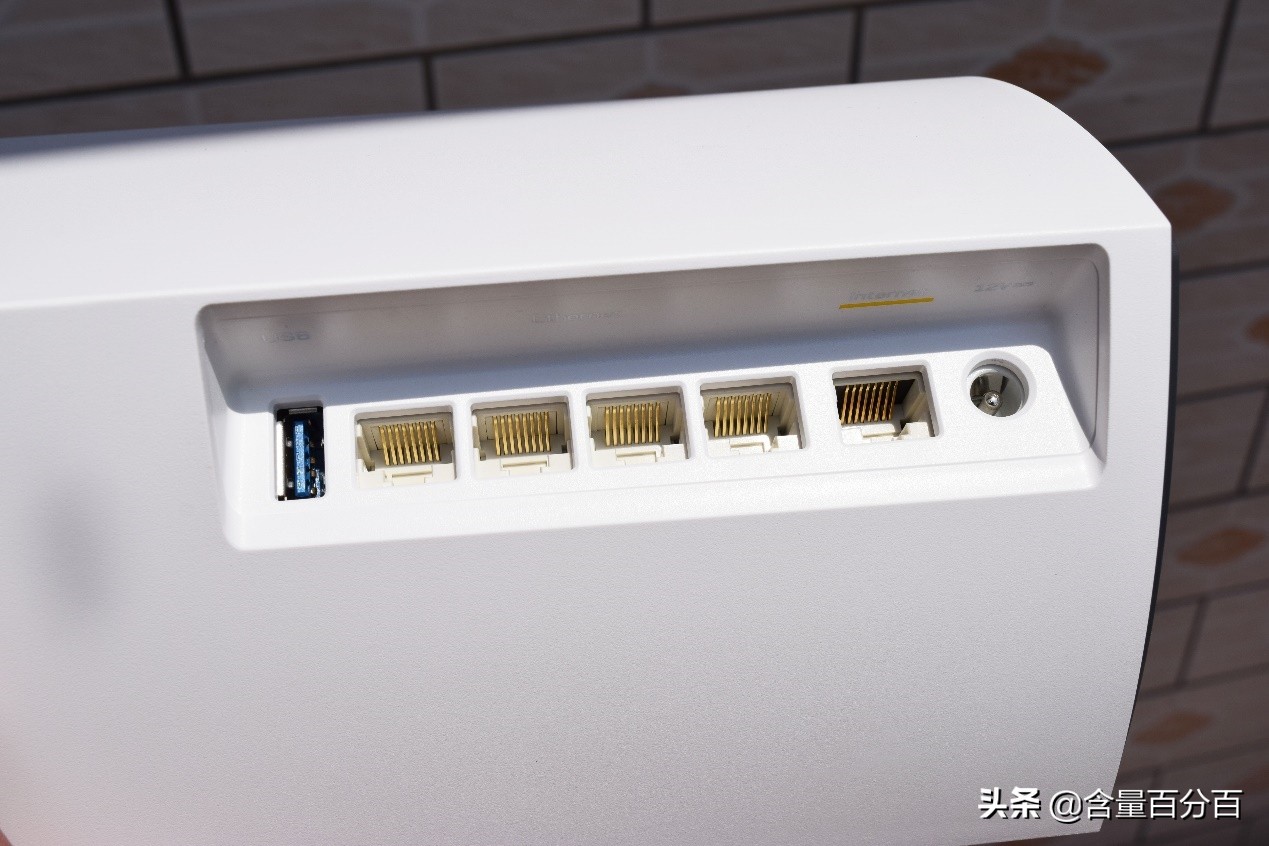 投影仪不是孤家寡人，明基E520智能投影仪周边扩展产品小晒