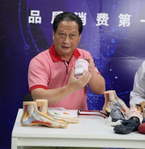 暑假必备鞋款,适合儿童穿的运动鞋100左右