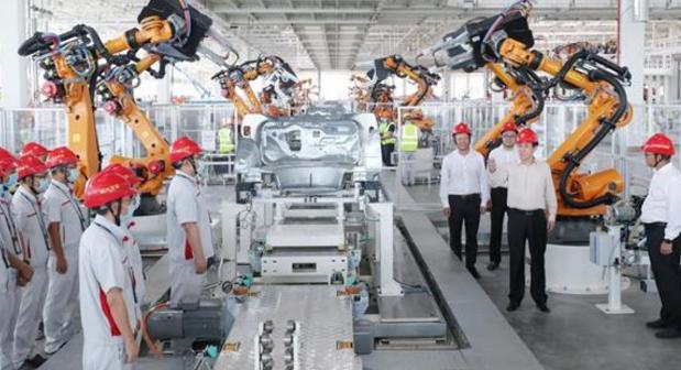 恒大发布新车标，网友：这可不是上了色的宝骏，霸气