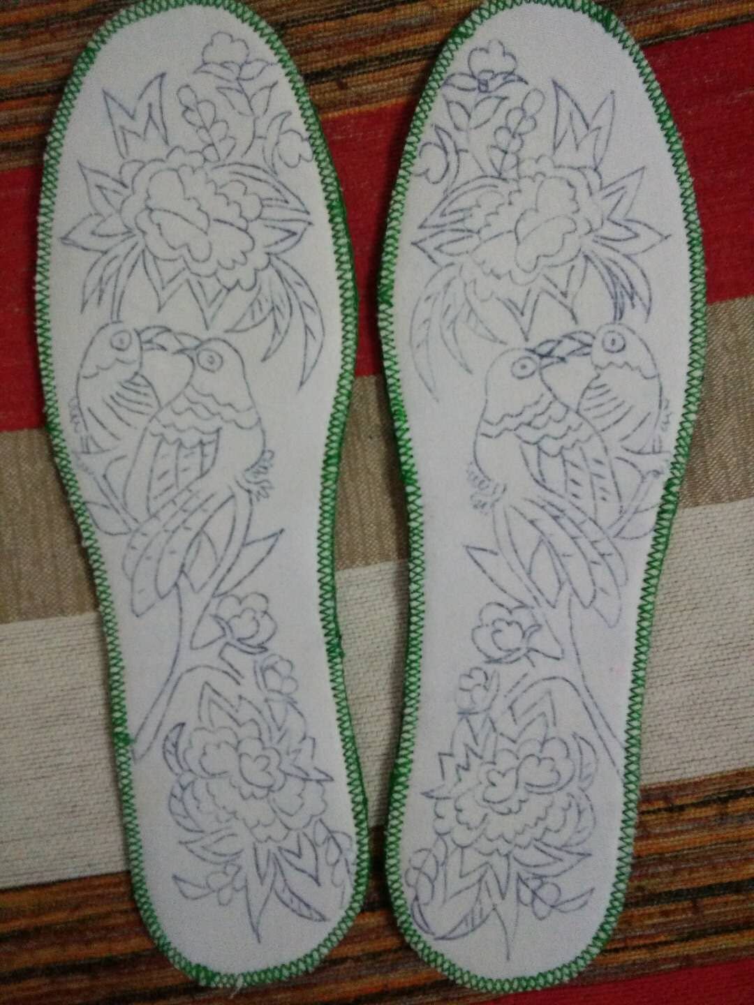 有创意的鞋垫,70款惊艳手工鞋垫