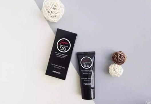 一支bb霜搞定底妆遮瑕水光定妆,一支bb霜买一送一