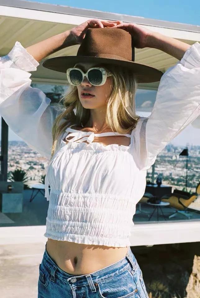 zara售价美元,zara最近5年的所有小黑裙