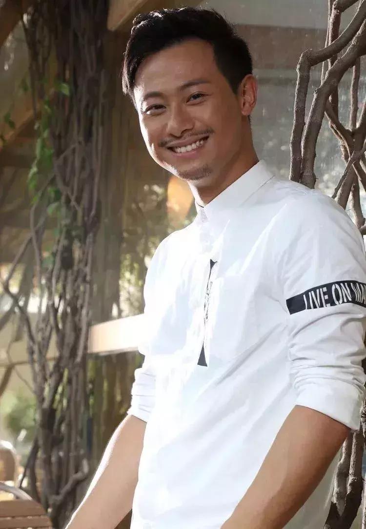 《铁探》虐打女友挑战“快活谷”TVB小生：这是另类的爱