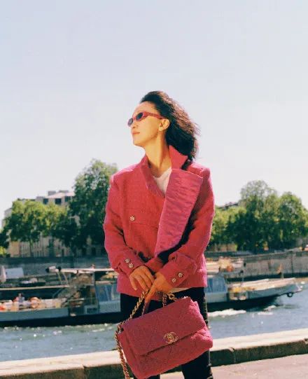 值得买的香奈儿,香奈儿最值得买的口红116