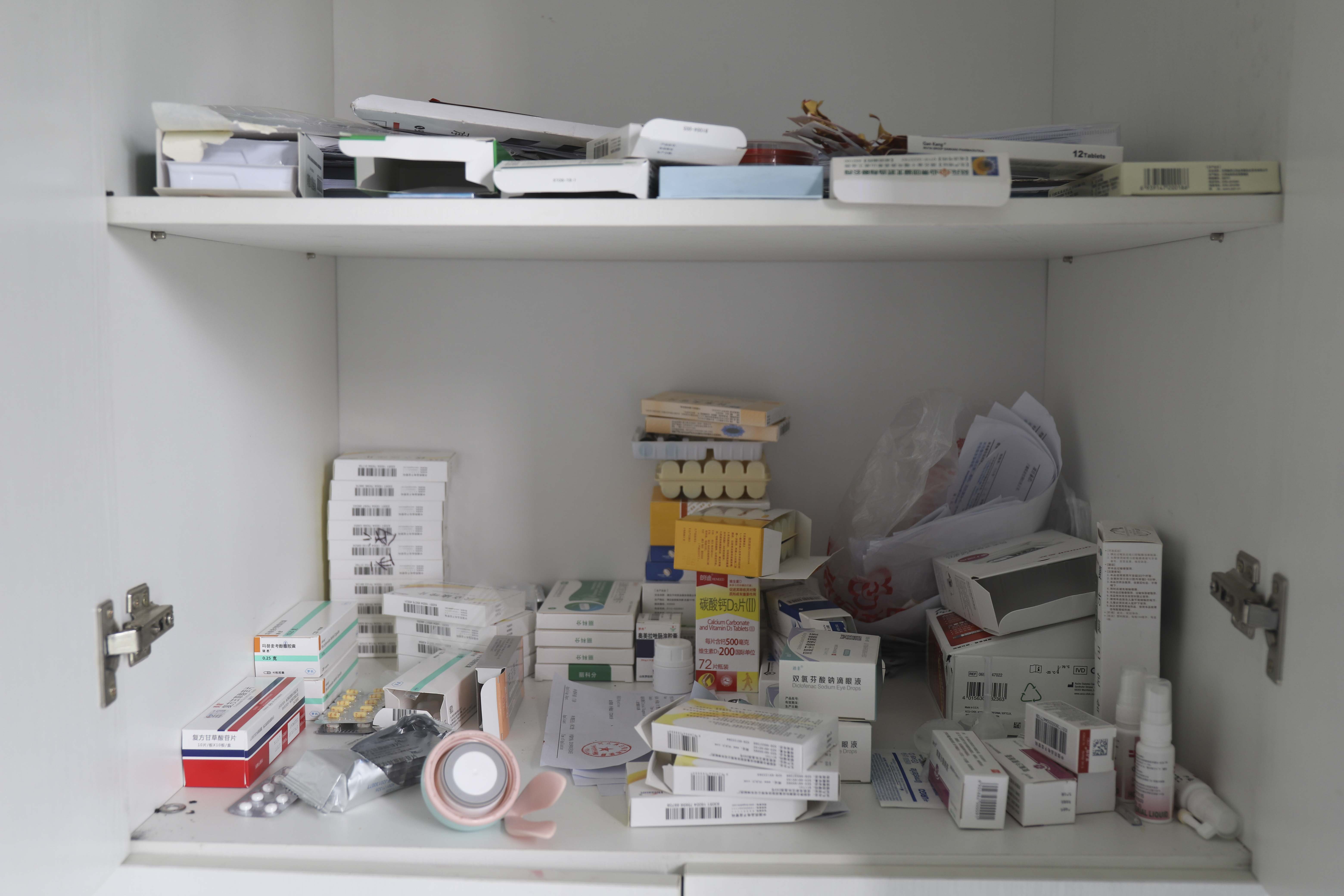 24岁大学生写下遗书,14岁的女孩写下的遗书