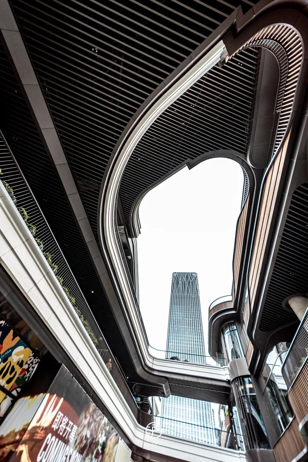 前滩太古里lv,前滩太古里新的奢侈品店