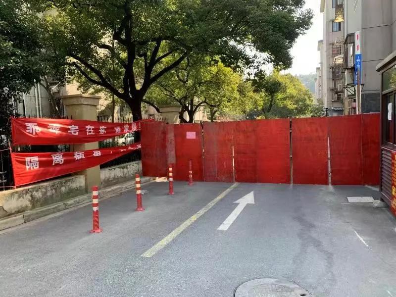 余杭这个小区连物业都撤了！老胡和他的35名“战友”顶上