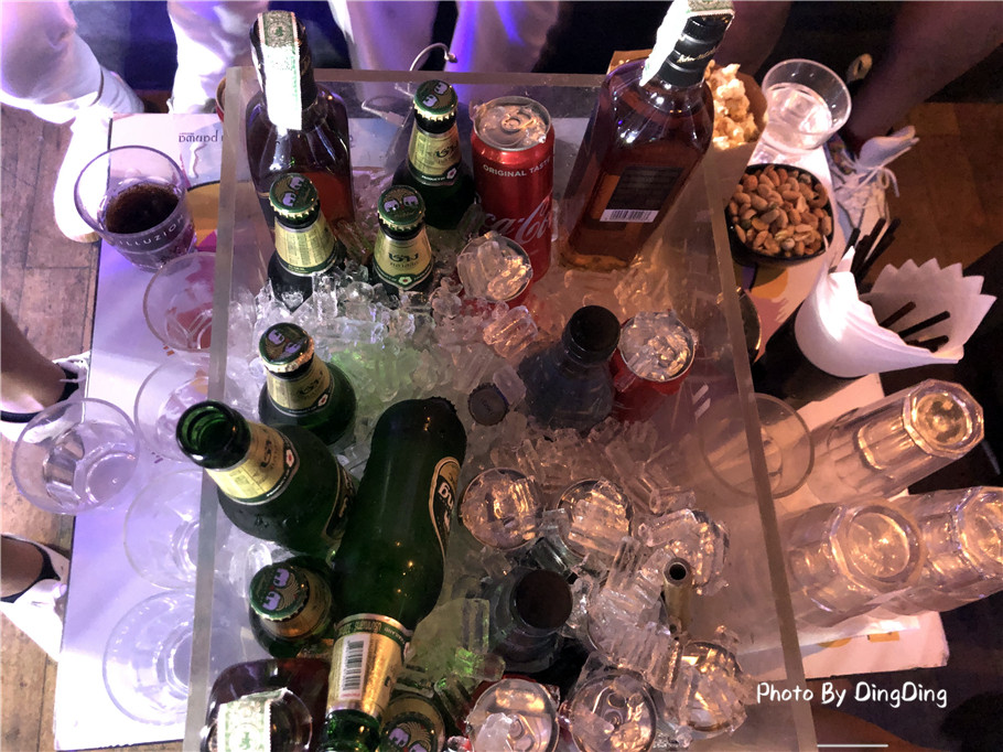 泰国noxy酒吧,泰国芭东夜市酒吧一条街