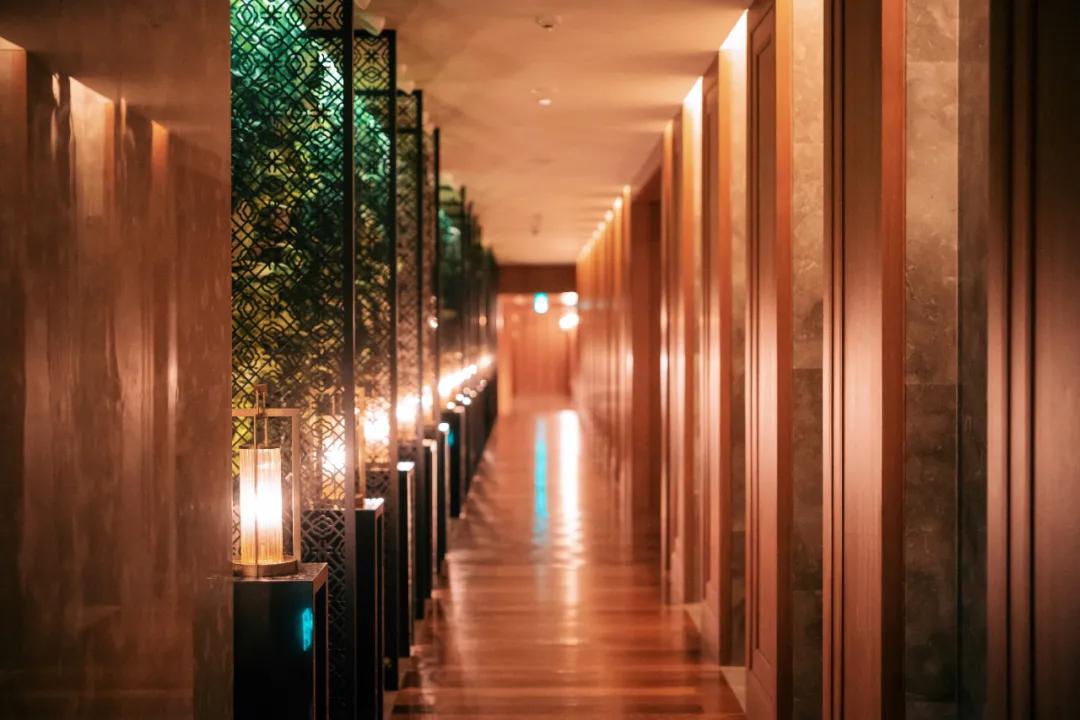 鍗庡皵閬撳か鐧惧勾缁忓吀,鍗庡皵閬撳か鐧惧勾鐢垫