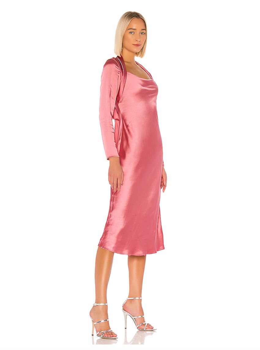 zara价格贵不贵,zara值得入手的裙子